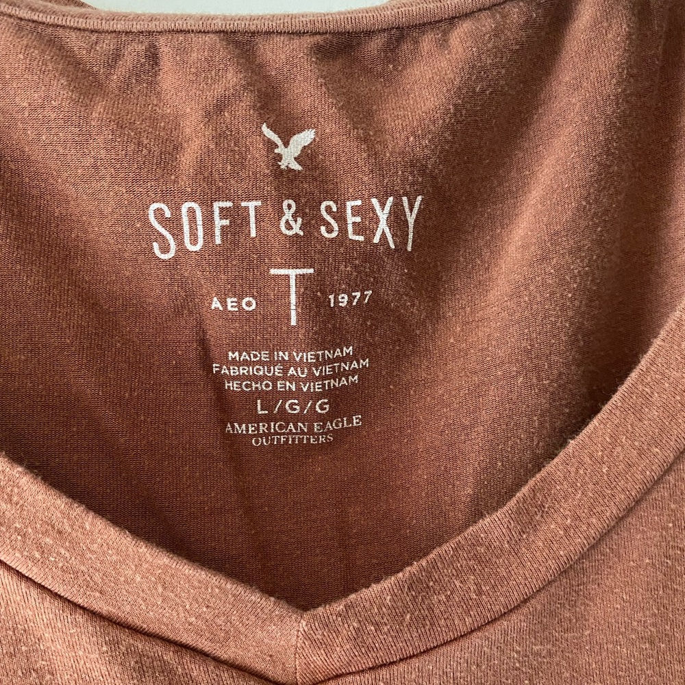 American Eagle Long Sleeve - Picture 2 of 2